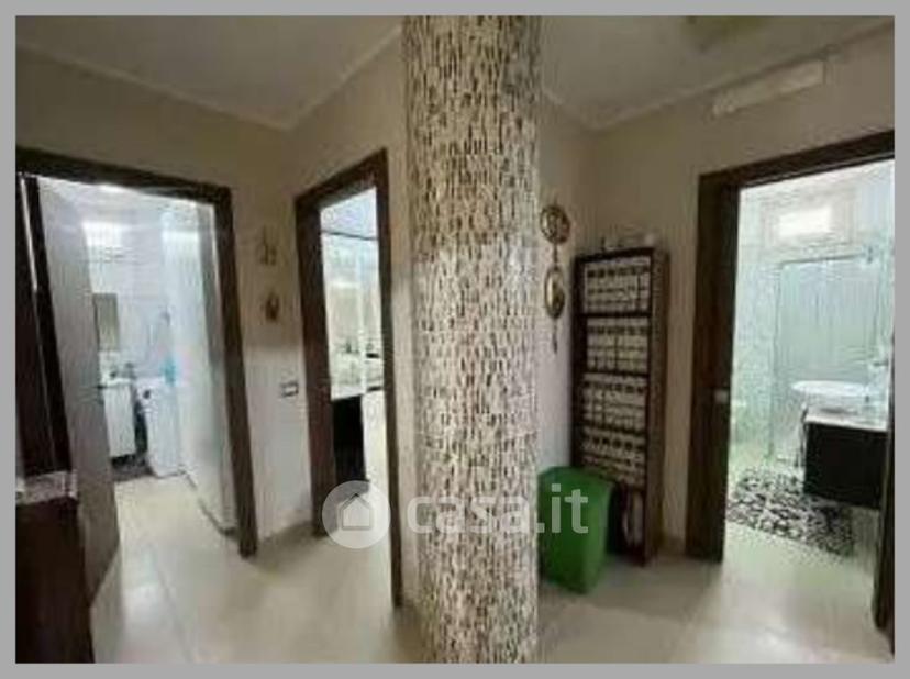 Villa in Via Lanzillotti — foto 4 di 33