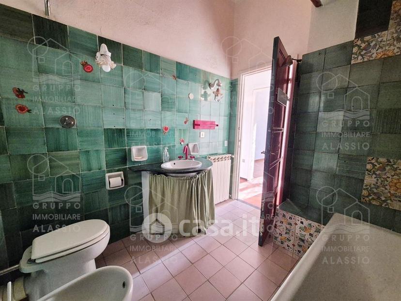Villa in Regione San Rocco — foto 15 di 28
