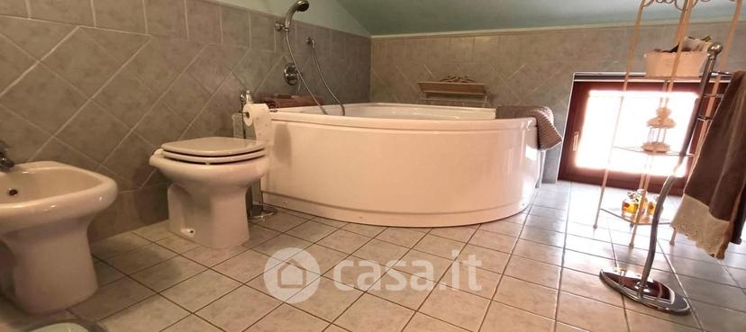 Appartamento in Via Empoli 23 — foto 13 di 31