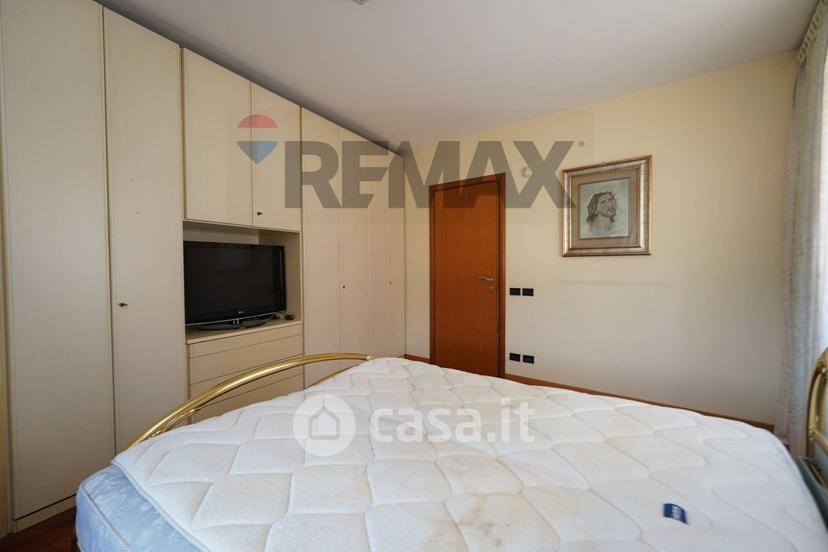 Appartamento in Via Italia 12 — foto 25 di 54