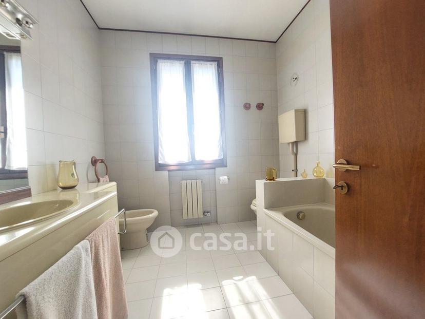 Villa in Via Miranese 11 — foto 7 di 38