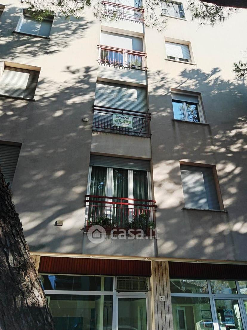 Trilocale in Viale C. Abba 14 — foto 13 di 34