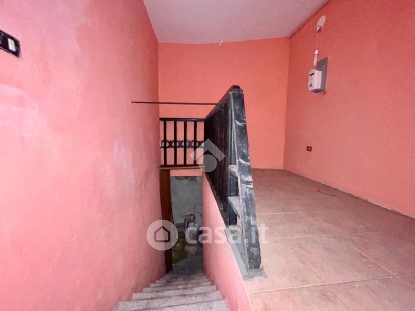 Trilocale in Via Valenzasca 4 — foto 3 di 24