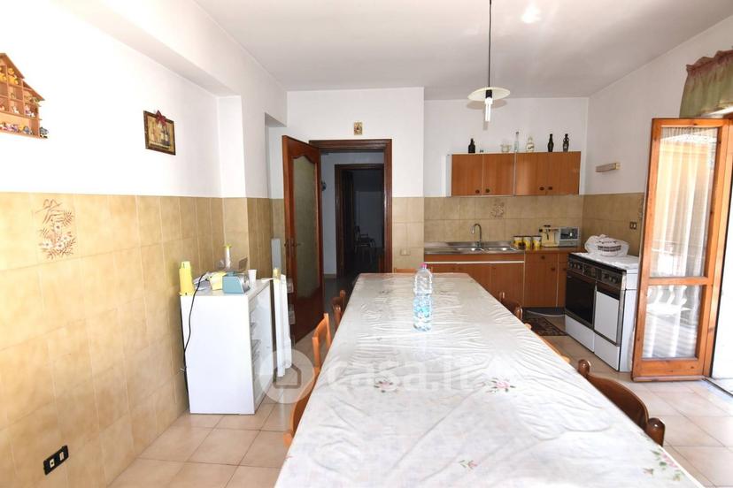 Trilocale in Via San Francesco 23 — foto 13 di 27