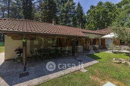 Villa in Via Armando Diaz 90