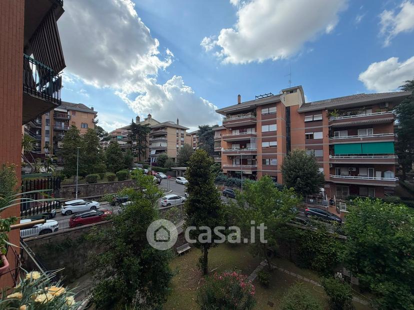 Quadrilocale in Via Ugo Ojetti — foto 31 di 37