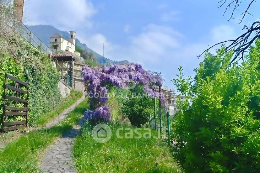 Villa in Via Fiume 22 — foto 2 di 35