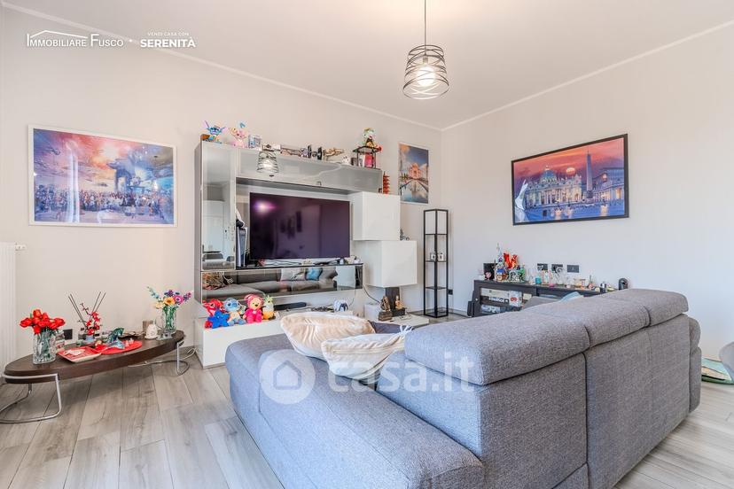 Trilocale in Via Giovanni Pascoli 8 — foto 17 di 28