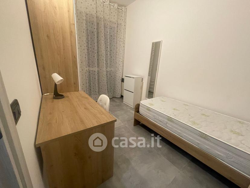 Stanza in Via Bartolomeo Spani 18 d — foto 34 di 35