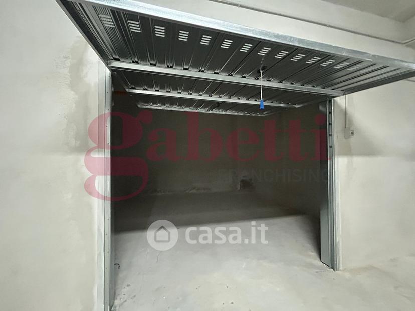 Appartamento in Via Antonio Gramsci — foto 25 di 42