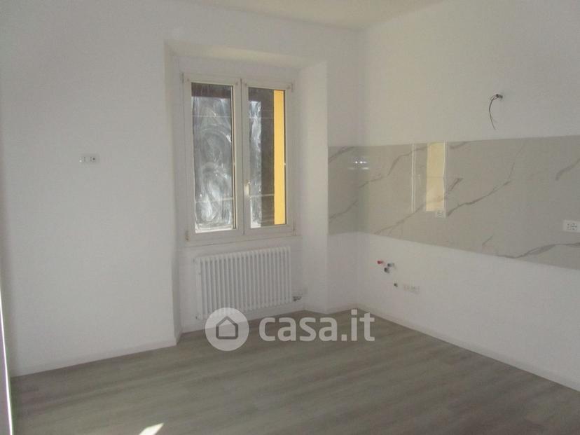 Trilocale in Via Monte Nero 26 — foto 6 di 29