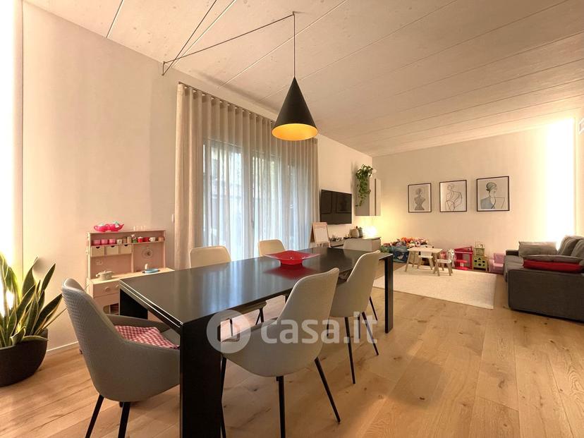 Villa in Via G. Matteotti 82 — foto 42 di 56