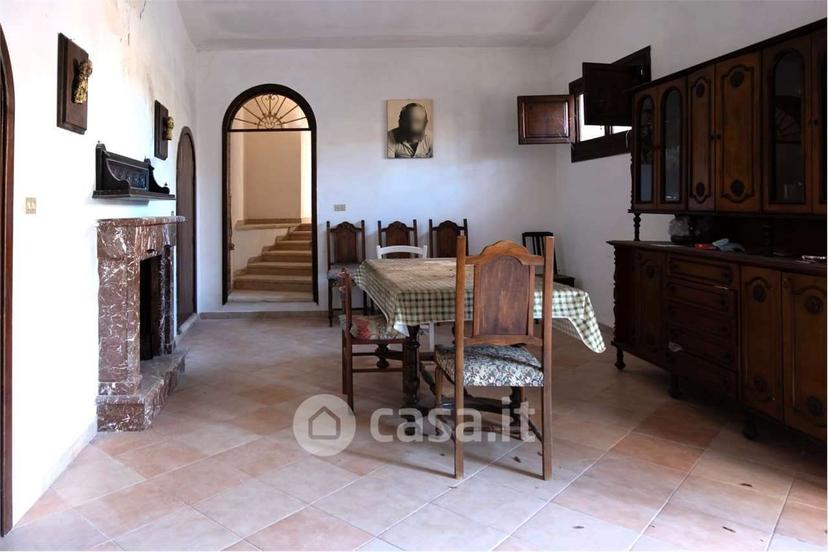 Villa in Contrada Santa Croce — foto 10 di 24