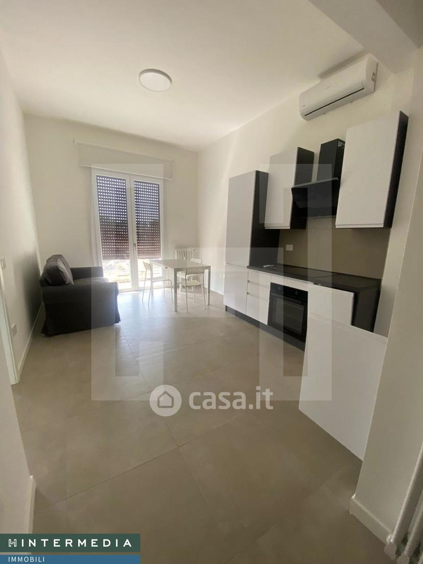 Trilocale in Via Monte Sirottolo — foto 8 di 8