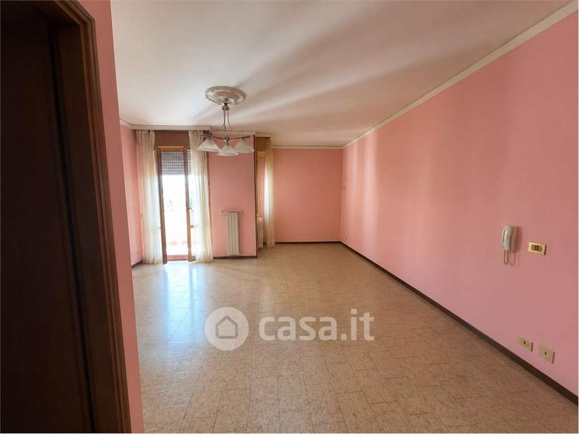 Quadrilocale in Via Firenze — foto 30 di 31