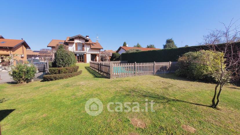 Villa in Via Giuseppe de Filippi 29 — foto 50 di 53
