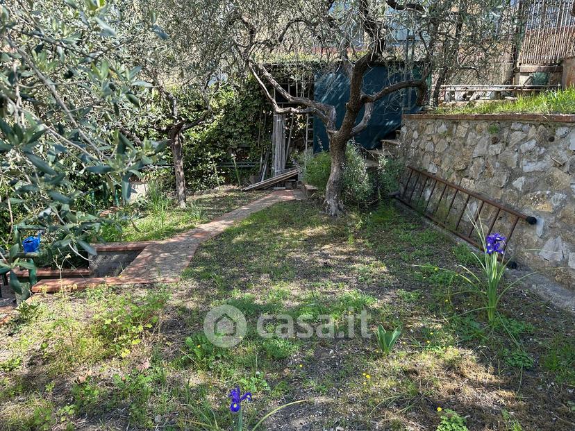 Villa in Viale della Libertà — foto 13 di 39