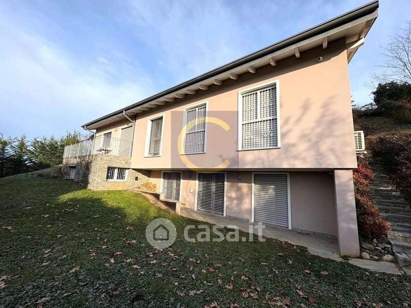 Villa in Via G. Leopardi — foto 13 di 22