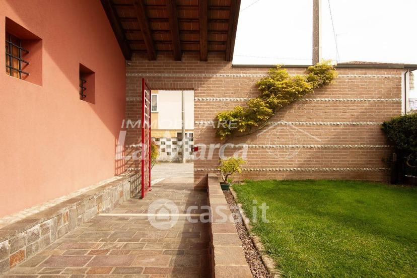 Villa in Via Osoppo 13 — foto 8 di 33
