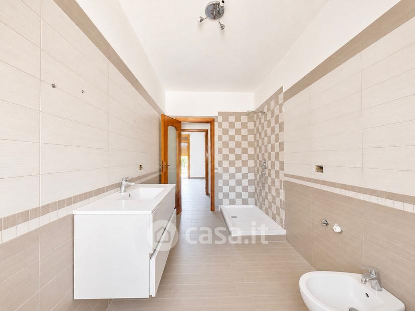 Quadrilocale in Via Amedeo Modigliani 25 — foto 14 di 21