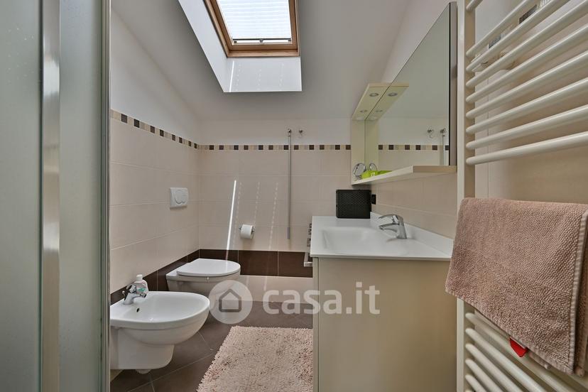 Trilocale in Via Indro Montanelli — foto 30 di 31
