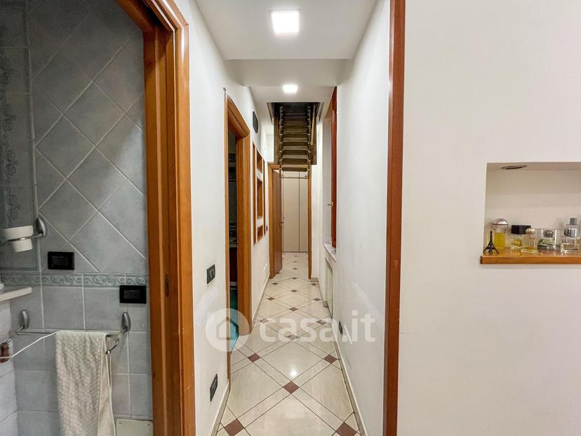 Appartamento in Vico Mastellone — foto 6 di 29