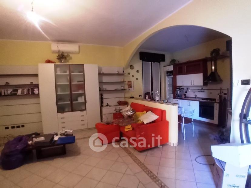 Villa in Via Giacomo Matteotti — foto 10 di 42