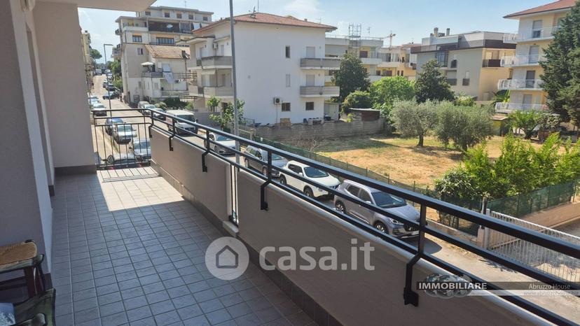 Appartamento in Via Firenze 101 — foto 20 di 37