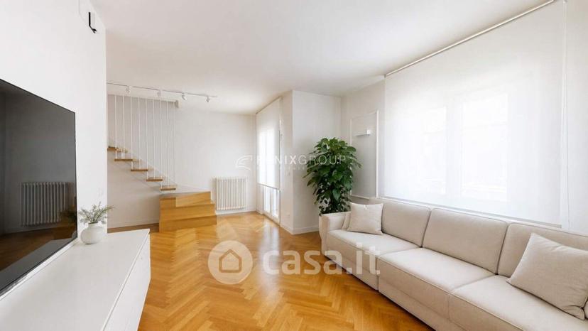 Quadrilocale in Via Ugo Foscolo 46 — foto 15 di 39
