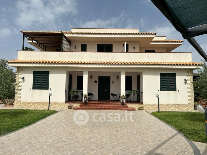 Villa in Via G. Martino — foto 21 di 68