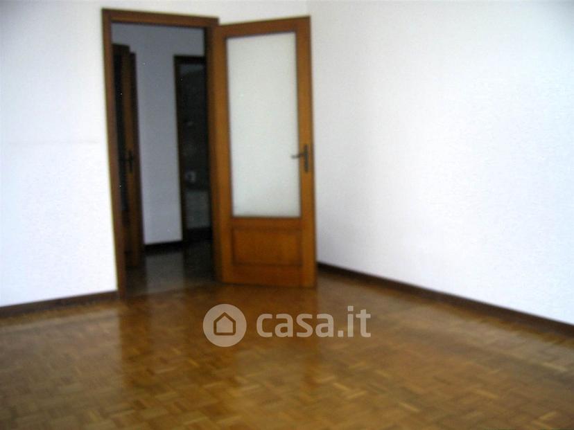 Quadrilocale in Via Alberto Mario — foto 2 di 12