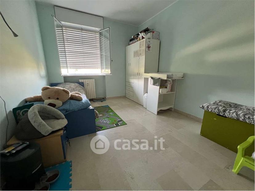 Quadrilocale in Piazza Avis 10 — foto 9 di 16