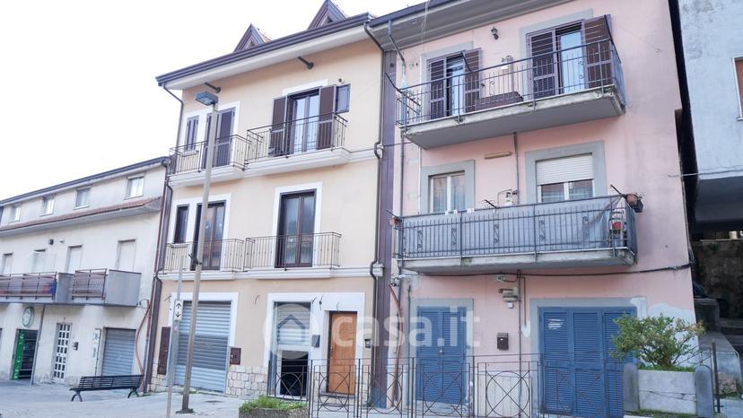 Trilocale in Via Loffredo 112 — foto 4 di 18