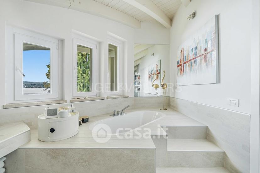Villa in Via delle Carbonaie 14 — foto 31 di 38
