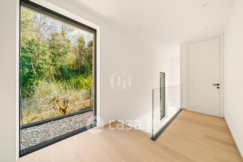 Villa in Via Gioacchino Rossini — foto 35 di 41