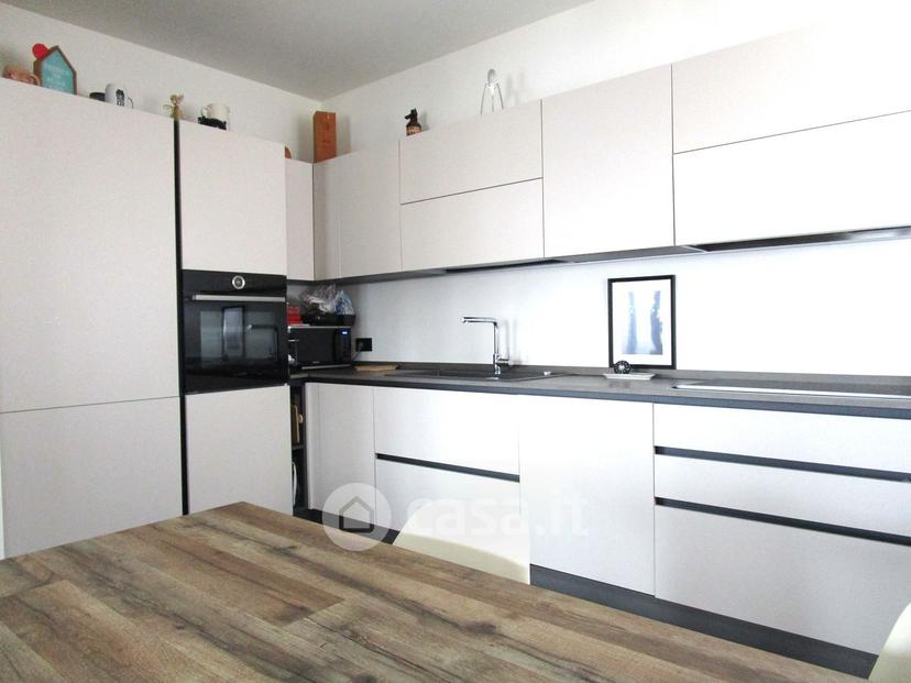 Trilocale in Via Don Luigi Sturzo 19 — foto 38 di 49