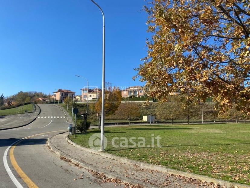 Villa in Via Giovannino Guareschi — foto 27 di 38