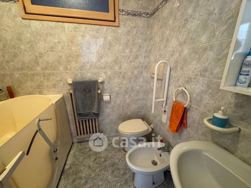 Trilocale in Via Pietro Agosti — foto 16 di 21