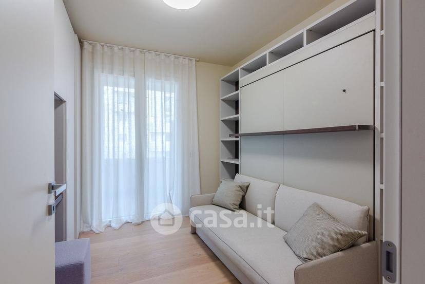 Trilocale in Viale Europa 12 — foto 5 di 47