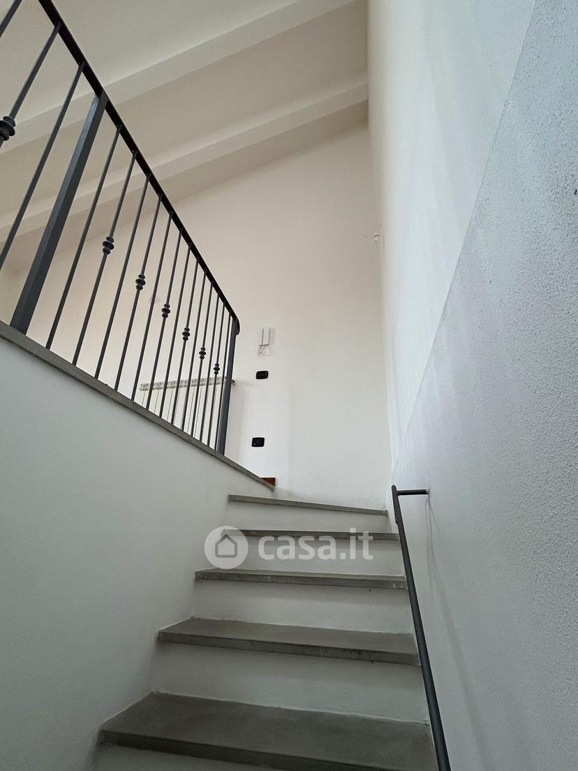 Trilocale in Via Vecchio Ponte 1 — foto 11 di 30