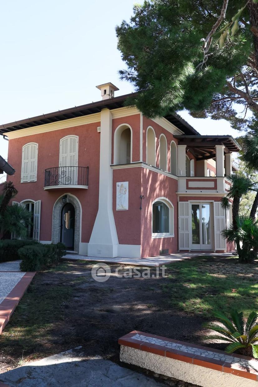 Villa in Roma 10 — foto 59 di 89