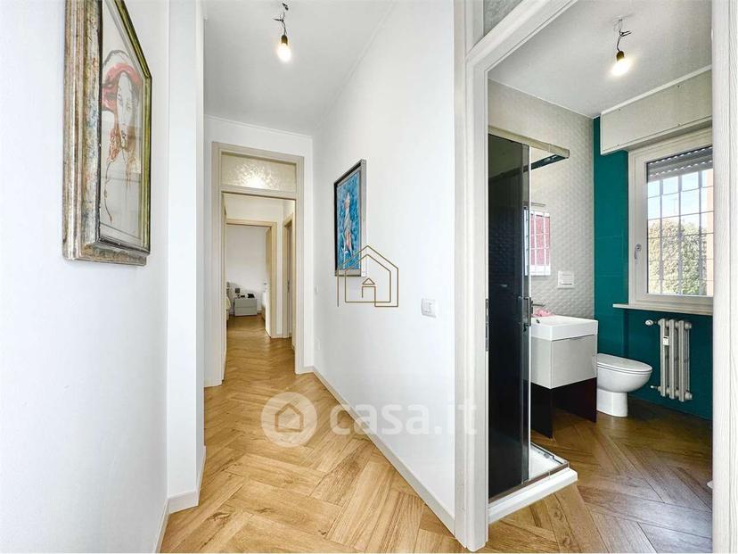 Trilocale in Viale Cavour — foto 23 di 25