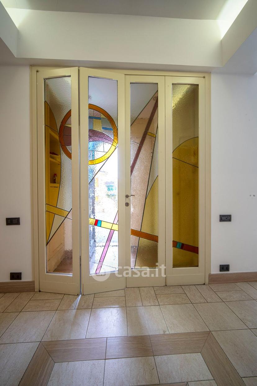 Villa in Via Amerigo Vespucci — foto 9 di 43