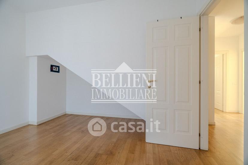 Quadrilocale in Via Alessandro Massaria — foto 13 di 28