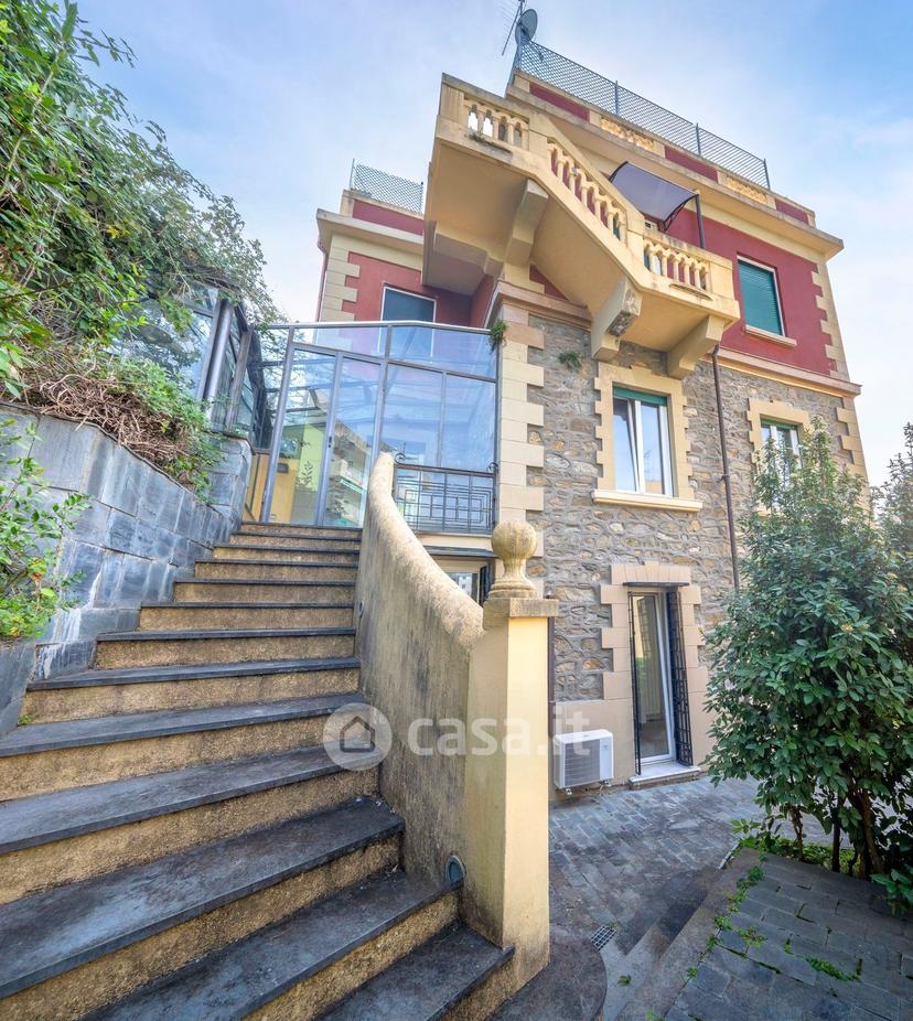 Villa in Via Amerigo Vespucci — foto 16 di 43