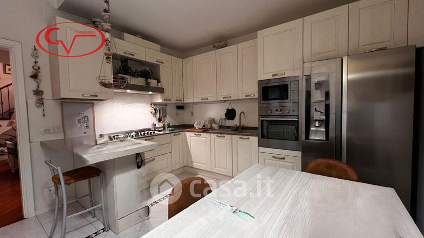 Appartamento in Via Francesco Petrarca — foto 4 di 26