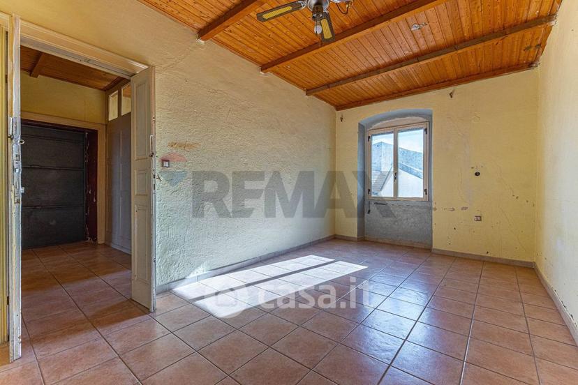 Appartamento in Piazza Tola 41 — foto 61 di 109