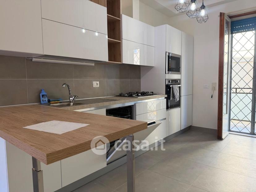 Trilocale in Via del Castello — foto 18 di 36
