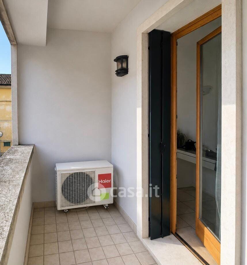 Trilocale in Via Alcide de Gasperi