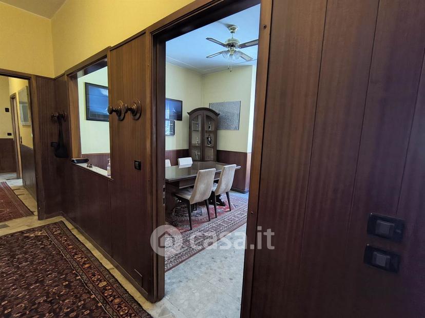 Trilocale in Via del Carmine 2 — foto 8 di 10